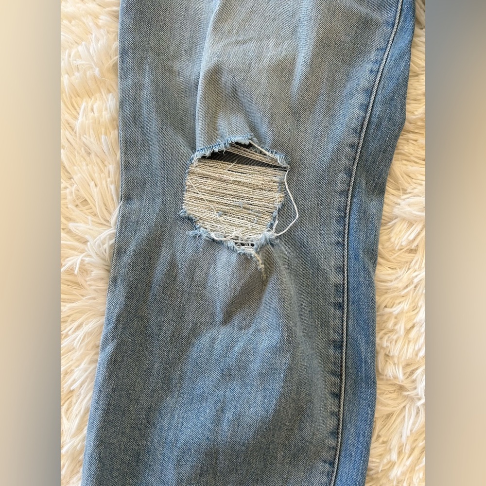 Kut from the Kloth | High Rise Christine Straight Leg Jeans - Picture 7 of 15